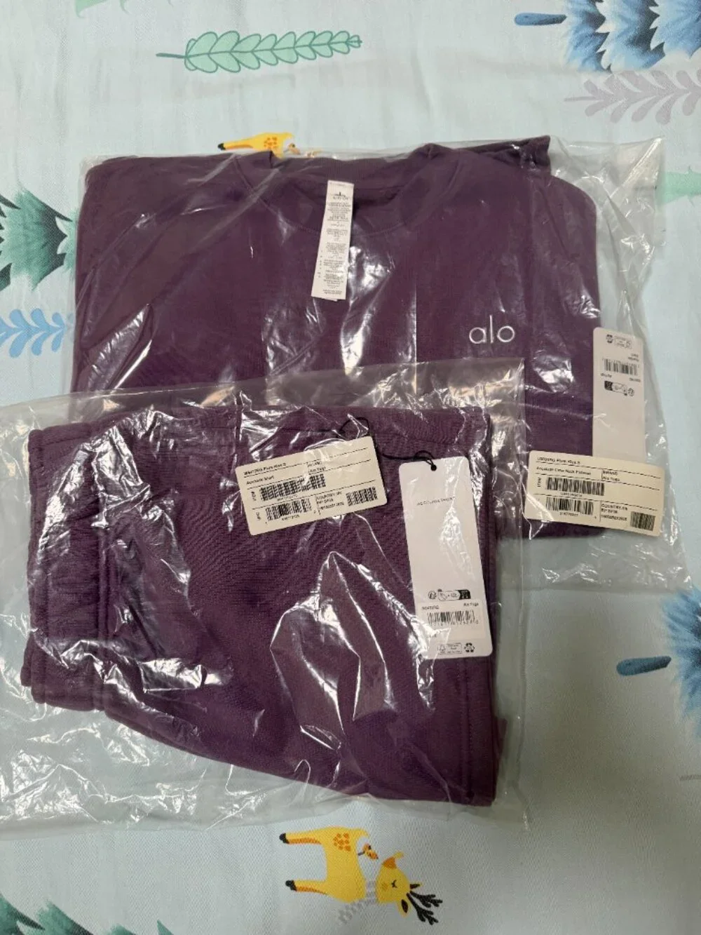 ALO Yoga brand new
